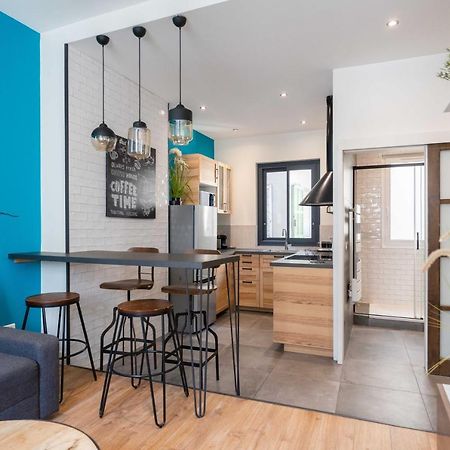 T2 ** Vieux Port ** Lumineux Apartment Marseille Bagian luar foto